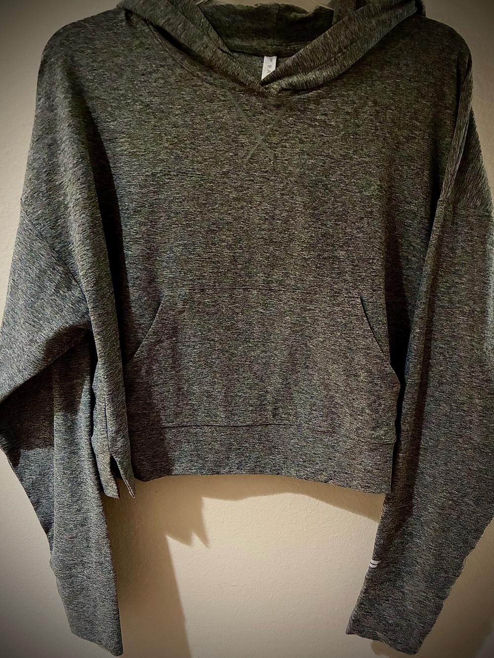 Fabletics Cropped Goodie, Charcoal,Cloud Jersey Hooded Pullover, medium - Picture 2 of 4
